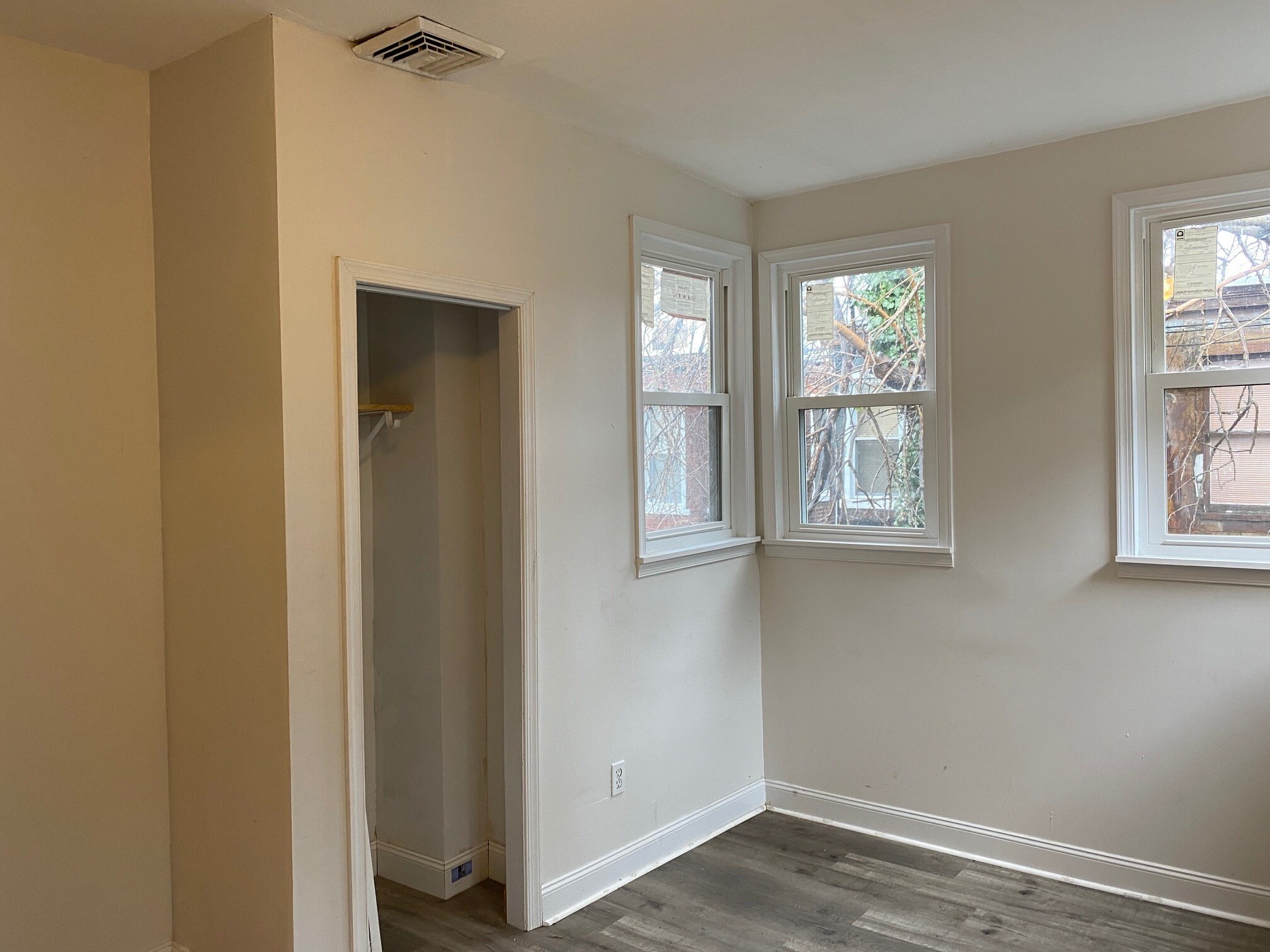 Bed 4 - 2530 N 18th St