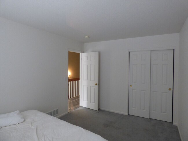Building Photo - 1596 Meachum Way
