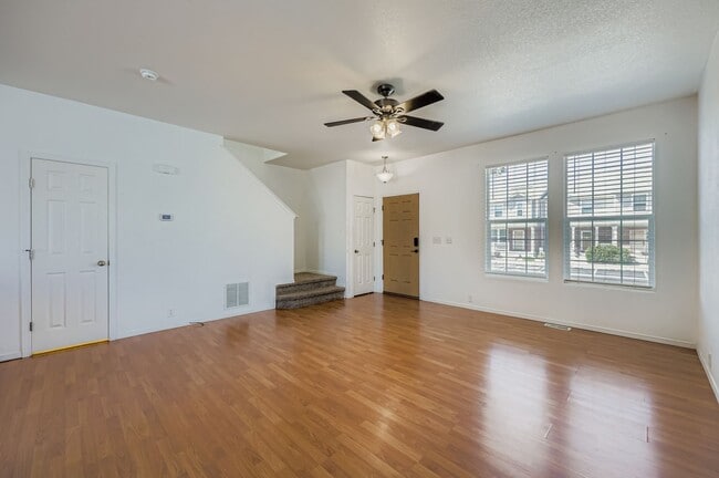 Building Photo - 7398 Countryside Grove