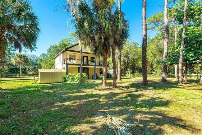 Building Photo - 1339 Gallop Dr