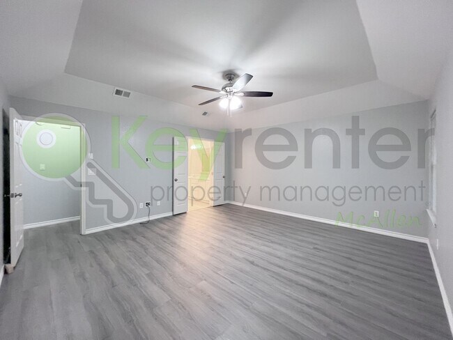 Building Photo - Gorgeous 4 bed/ 2 bath home in Sharyland Plantation (Mission, TX)