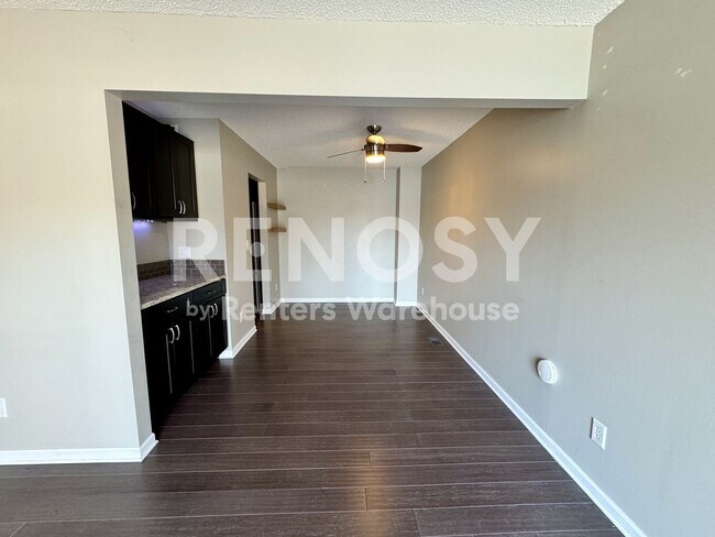 Building Photo - 1308 Landmark Trail S