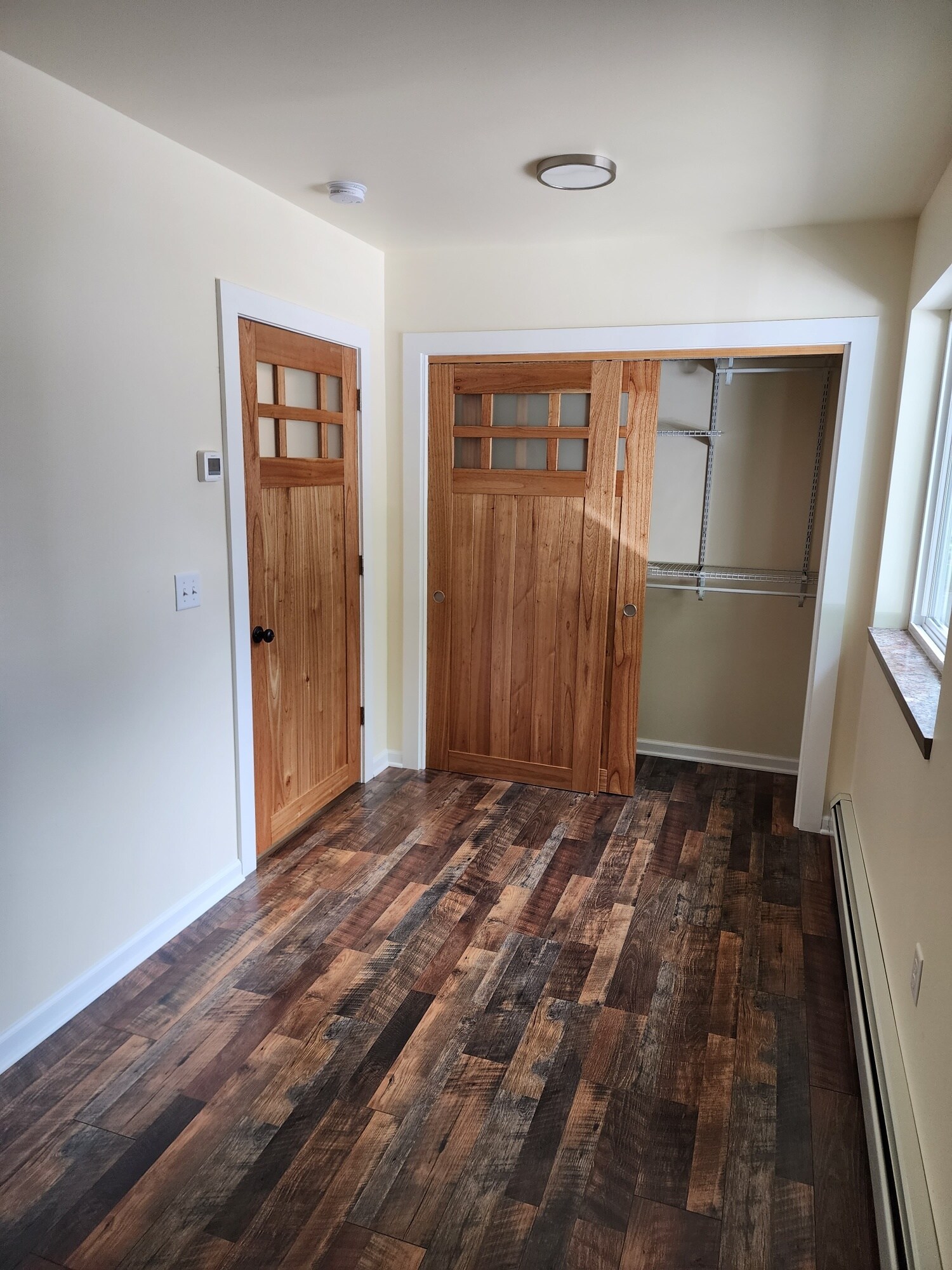 Building Photo - 35 Orchard St