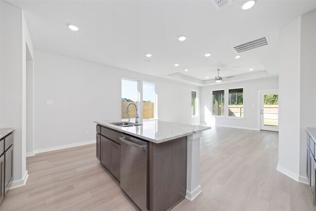 Building Photo - 21614 White Bellflower Ln