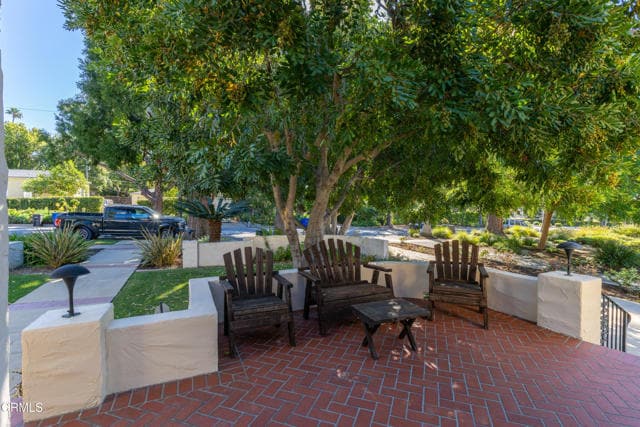 Building Photo - 2069 Mar Vista Ave