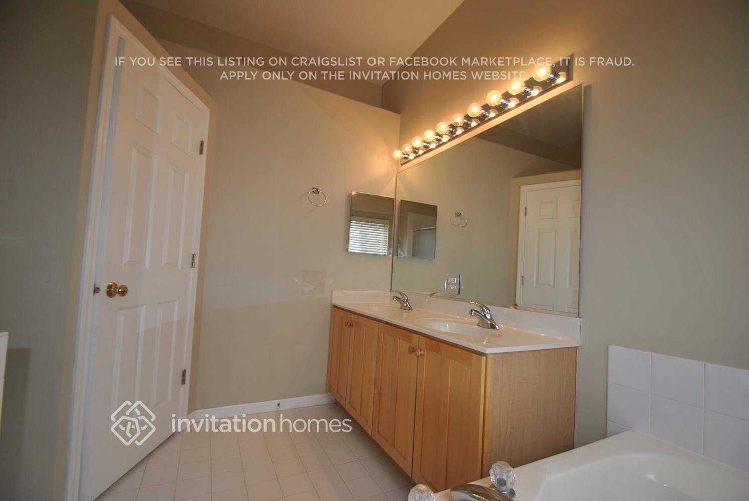 Building Photo - 342 Ashford Ln