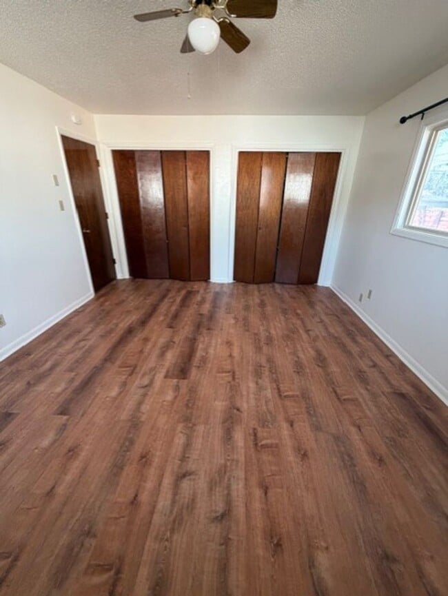 Building Photo - Beautiful 3 Bed 2 Bath House