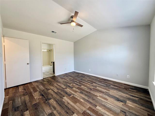 Building Photo - 2611 Fountainview Dr