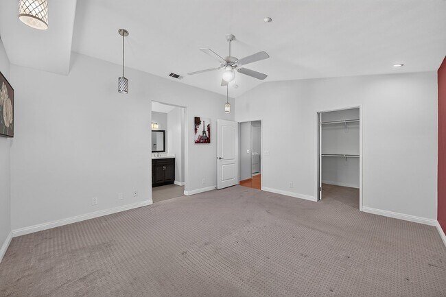 Building Photo - 1223 Heritage Way