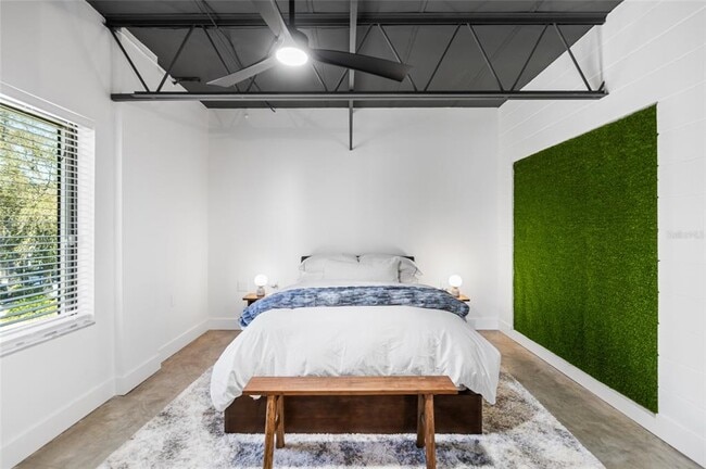 Building Photo - 213 N 12th St