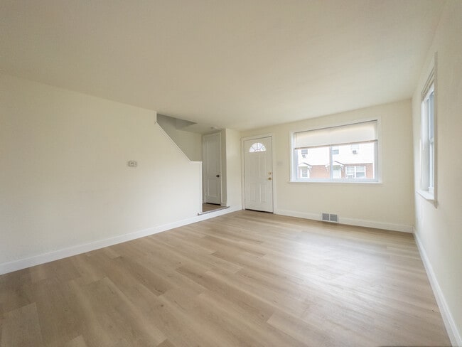 Living Room | Cedar Knoll - Cedar Knoll