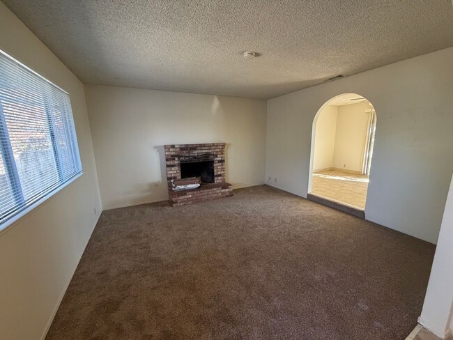 Building Photo - 612 Wigeon Way