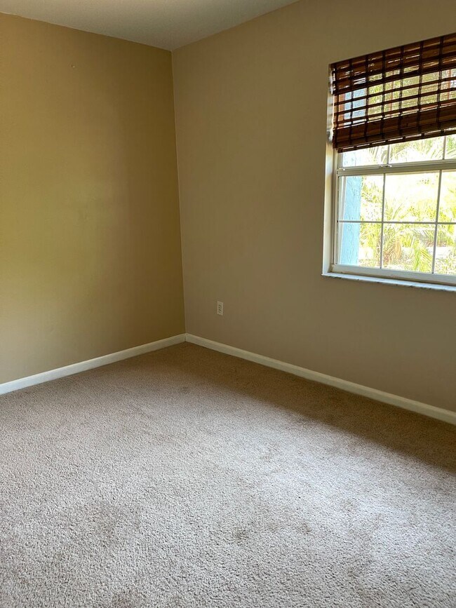 Building Photo - Charming 3 Bed / 2 Bath Home in Winter Spr...