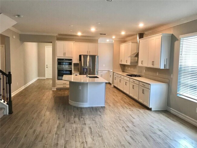 Building Photo - 8213 Olympic Stone Cir