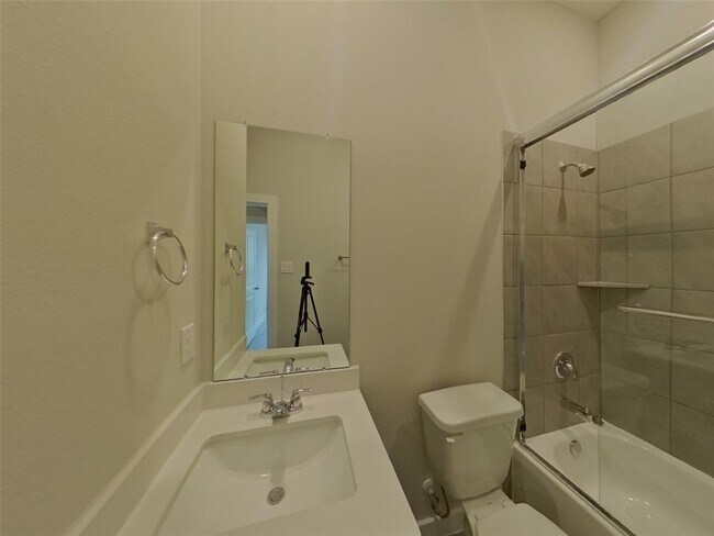 Building Photo - 22822 Terrazzo Dr