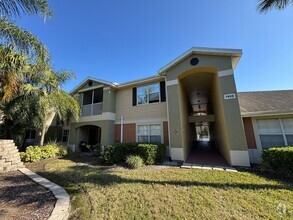 Building Photo - Oviedo 2/2 Condo with Tile & LVP Flooring,...