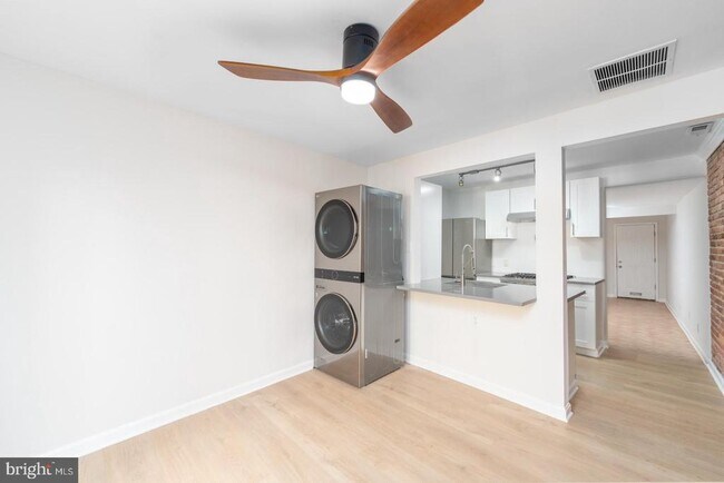 Building Photo - 1044 Patapsco St