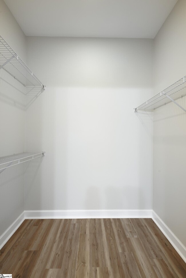 Building Photo - 1001 S Church St