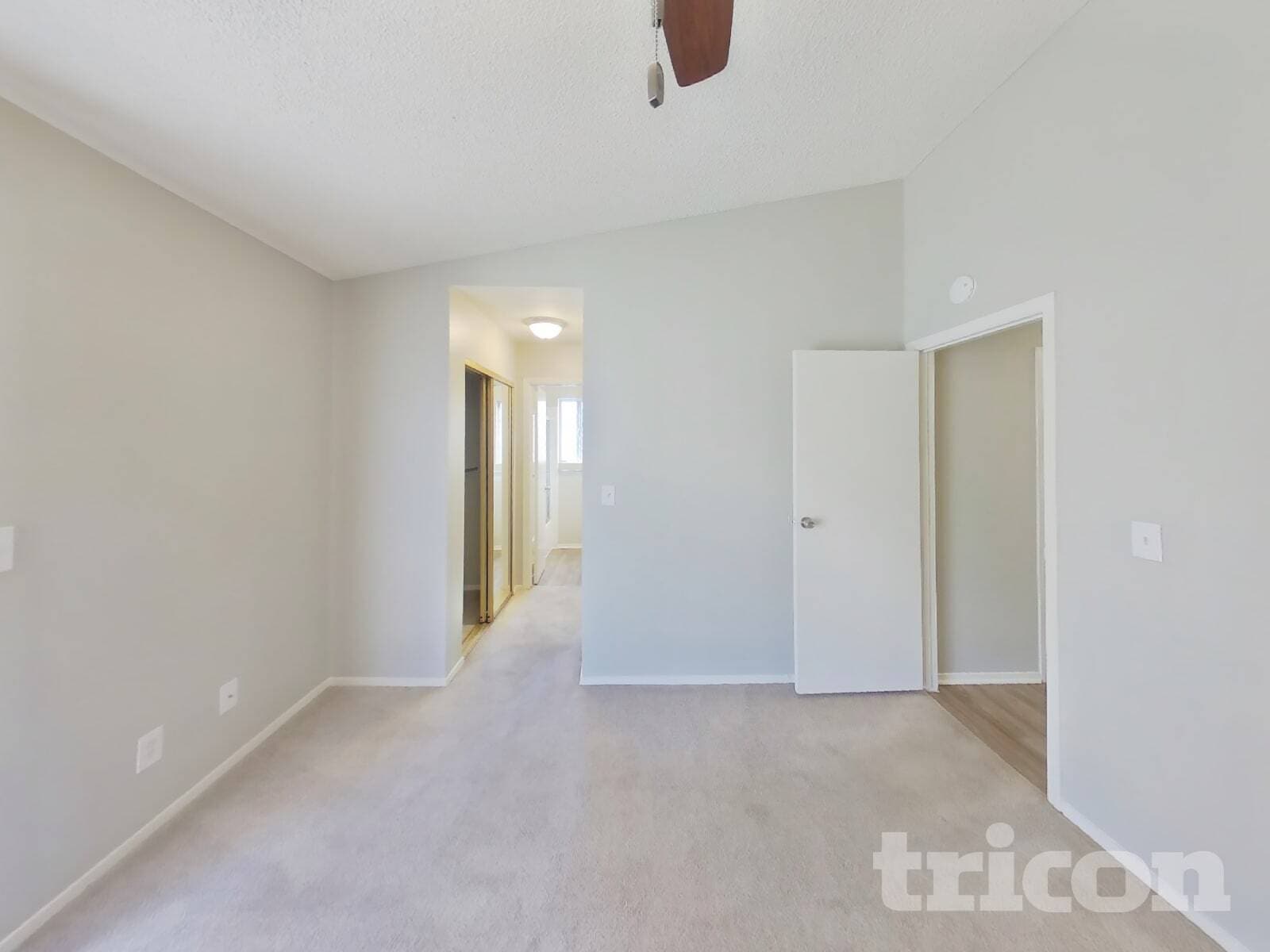 Building Photo - 528 Dutchman Ave