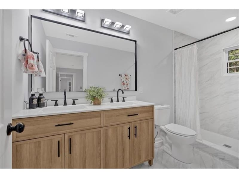 Building Photo - 1766 Blossom Ln