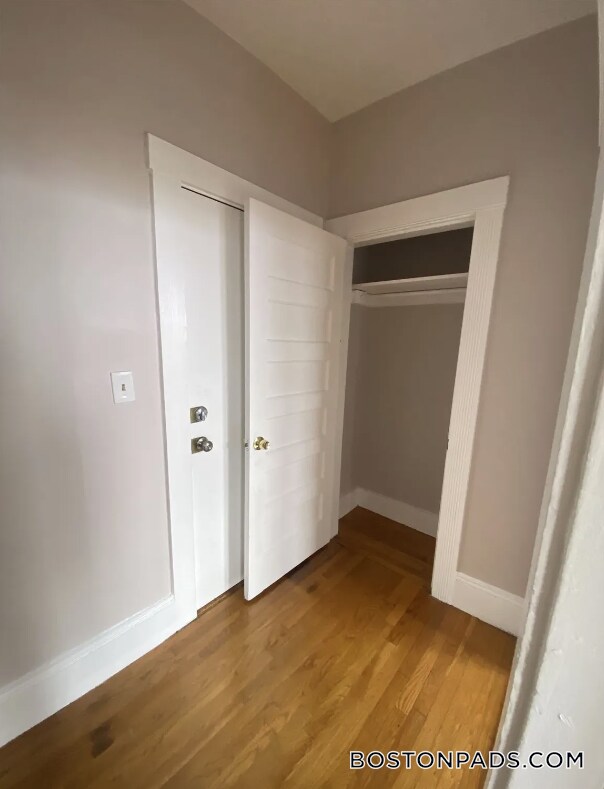 Building Photo - 116-124A Central Ave