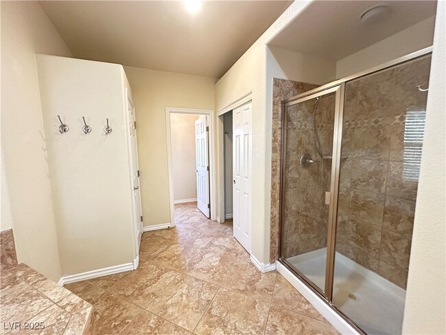 Building Photo - 1033 Puerta Del Sol Dr