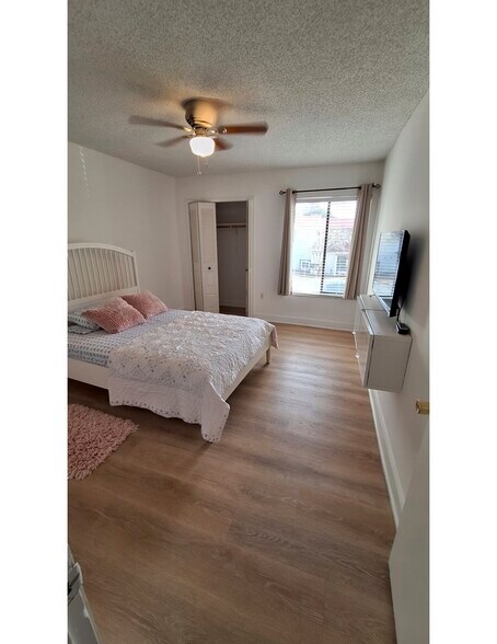 Third bedroom in Second floor - 4148 Player Cir