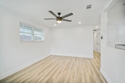 Building Photo - 2500 Francis Ave