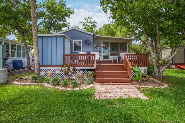 Building Photo - "Ramblers Rest Resort - 1 bed 1 bath home"