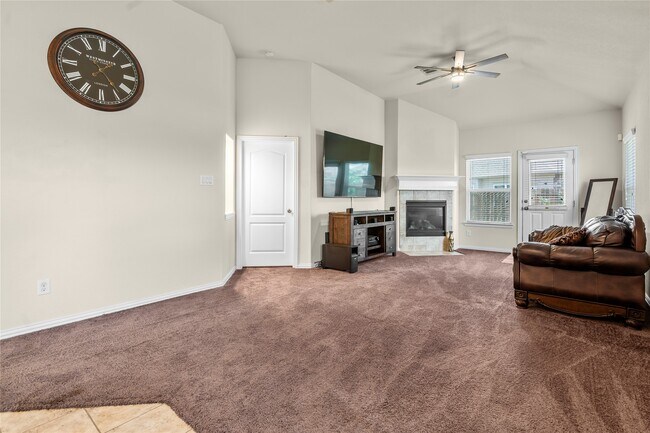 Building Photo - 12725 Pirate Bend Dr