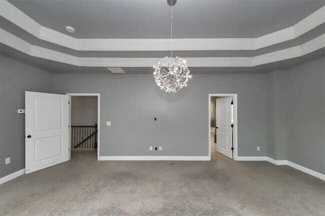 Building Photo - 6059 Cove Park Dr