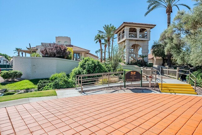 Building Photo - First-Floor 2-Bedroom Condo | The Racquet Club – Scottsdale