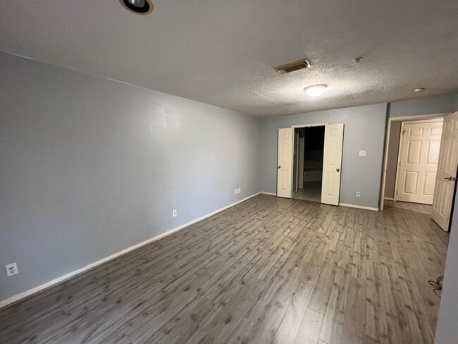 Building Photo - 2710 Grants Lake Blvd
