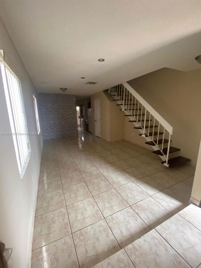 Building Photo - 4100 W 14th Ave