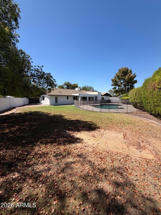 Building Photo - 9801 N 74th Pl
