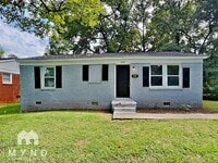 Building Photo - 505 Sinclair St
