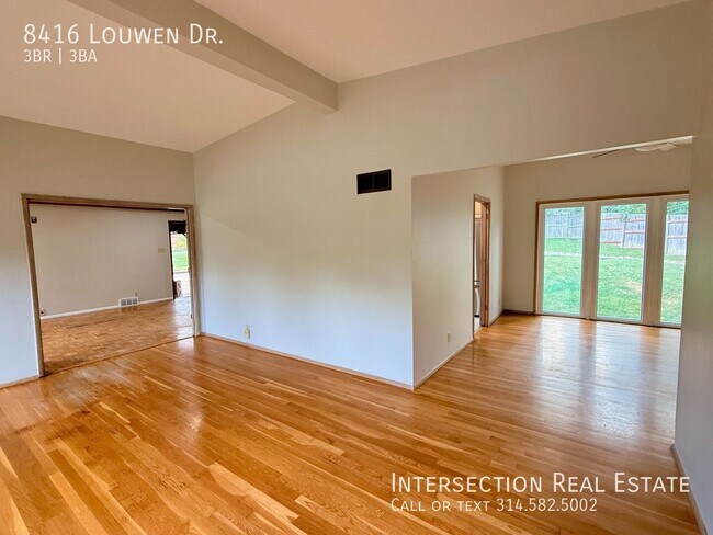Building Photo - 8416 Louwen Dr