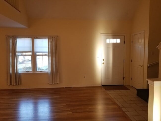 Building Photo - 24 Washington Green