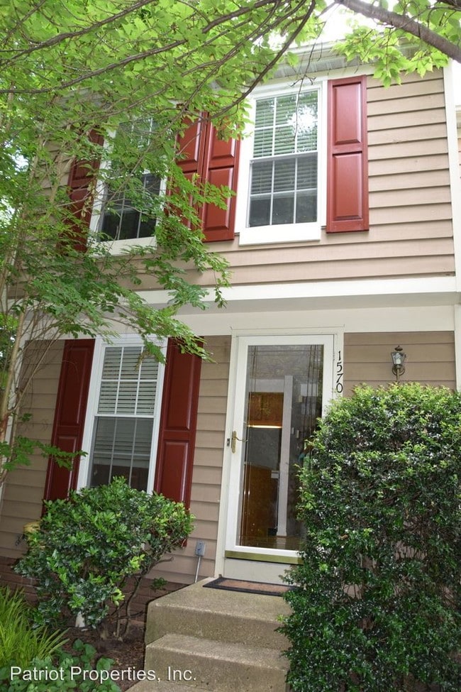 Primary Photo - 2 br, 2 bath House - 1570 Woodcrest Dr.
