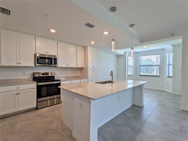 Building Photo - 18028 Gawthrop Dr