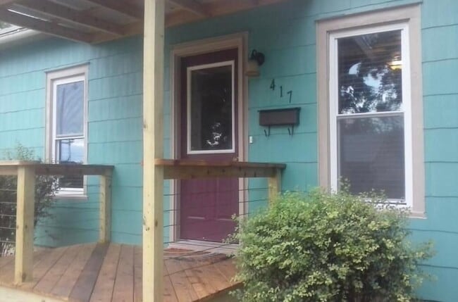 Primary Photo - 417 W 9th Ave