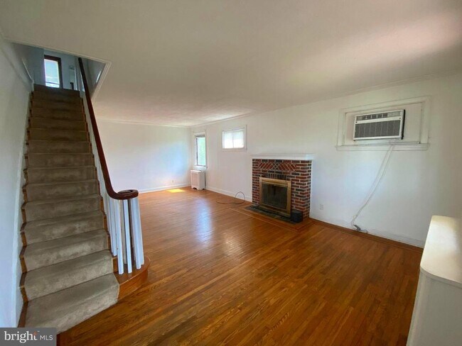 Building Photo - 812 E Baltimore Pike