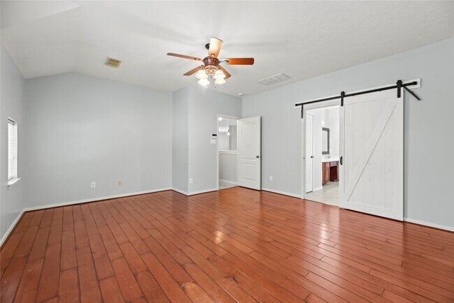 Building Photo - 16127 Spur Canyon Ct