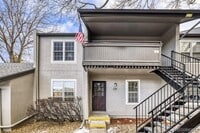 Building Photo - 2301 E Fremont Ave