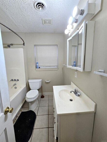 Building Photo - 3891 Frasier St