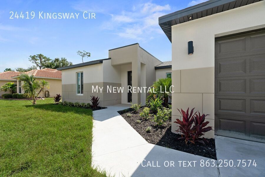 Building Photo - 24419 SW Kingsway Cir