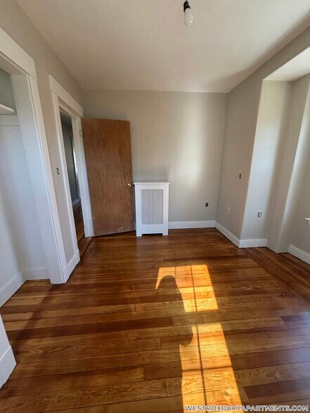 Building Photo - 35 Carrolton Rd