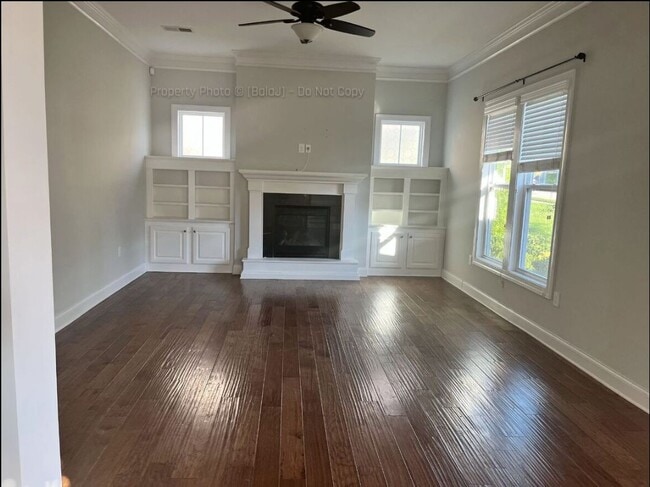 Building Photo - 128 Heartsease Ln