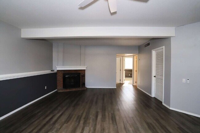 Building Photo - Spacious 4-Bedroom Home with Open Concept Living, Mountain Views & Fenced Yard