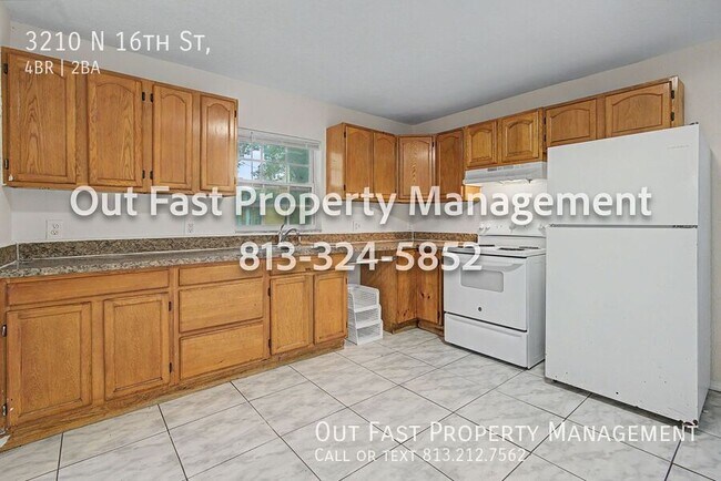 Building Photo - 3210 N 16th St